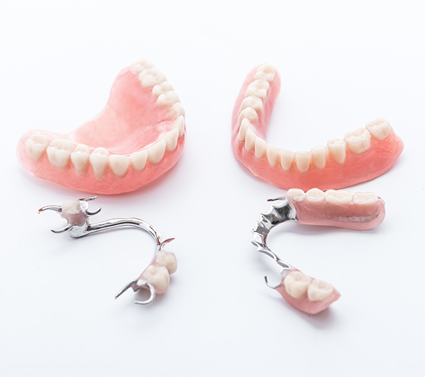 St Petersburg Dentures and Partial Dentures